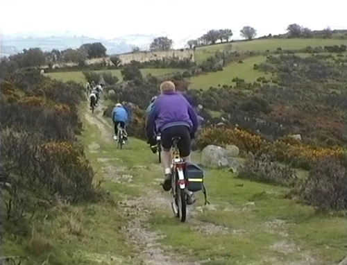 10 Oct 1993 · Ten Tors